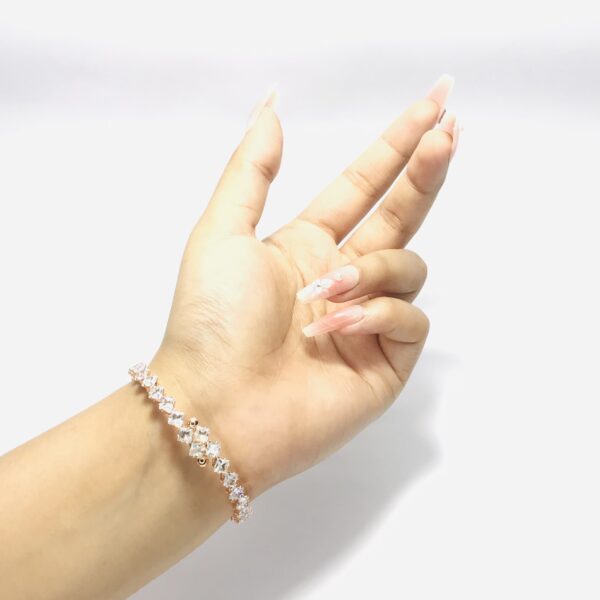 White Color Original Diamond Cut Bracelet For Girls - Image 2